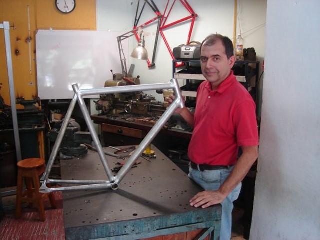 Bicicletas Agustín Hincapié. Artesanía y magia colombiana